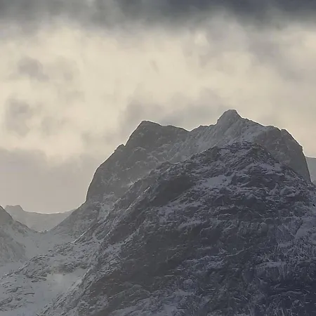 Hus Pa Vakre Fra 1904 * Ramberg