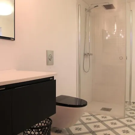 度假居 Hus Pa Vakre Fra 1904 *