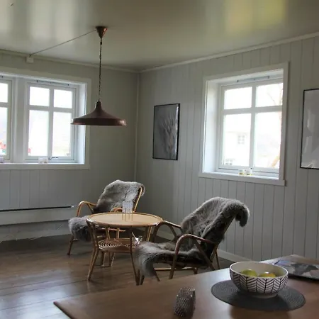 度假居 Hus Pa Vakre Fra 1904